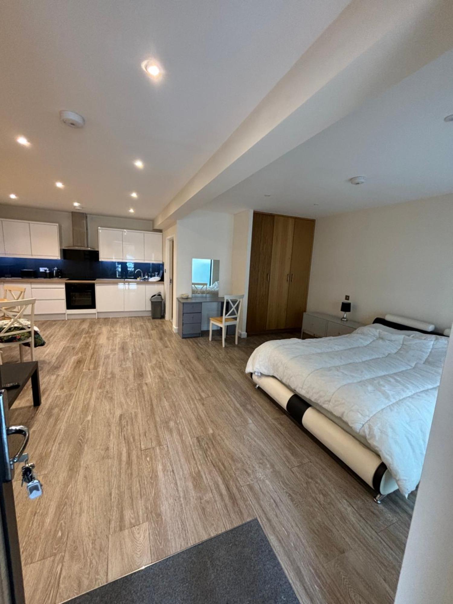 Paddy's Apartment